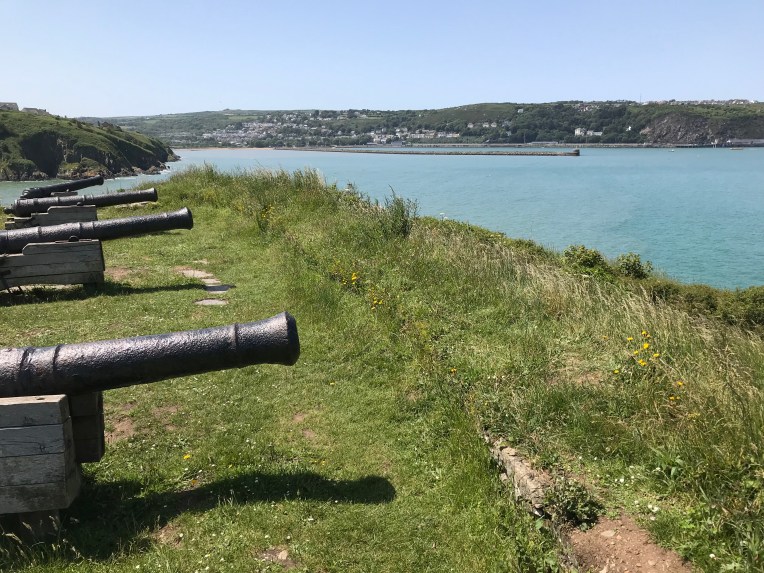 A5298B93-2039-4FC0-984A-43E515D7E5B6