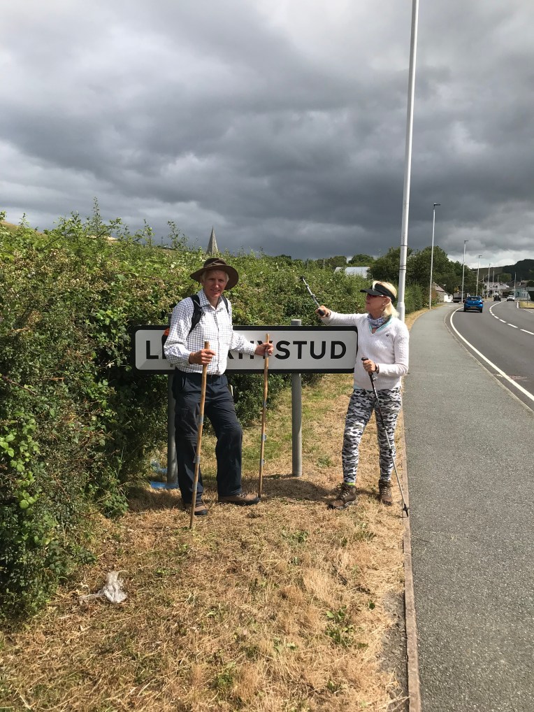 92B4FC0B-026C-48C6-916B-AEE9FEF712F8