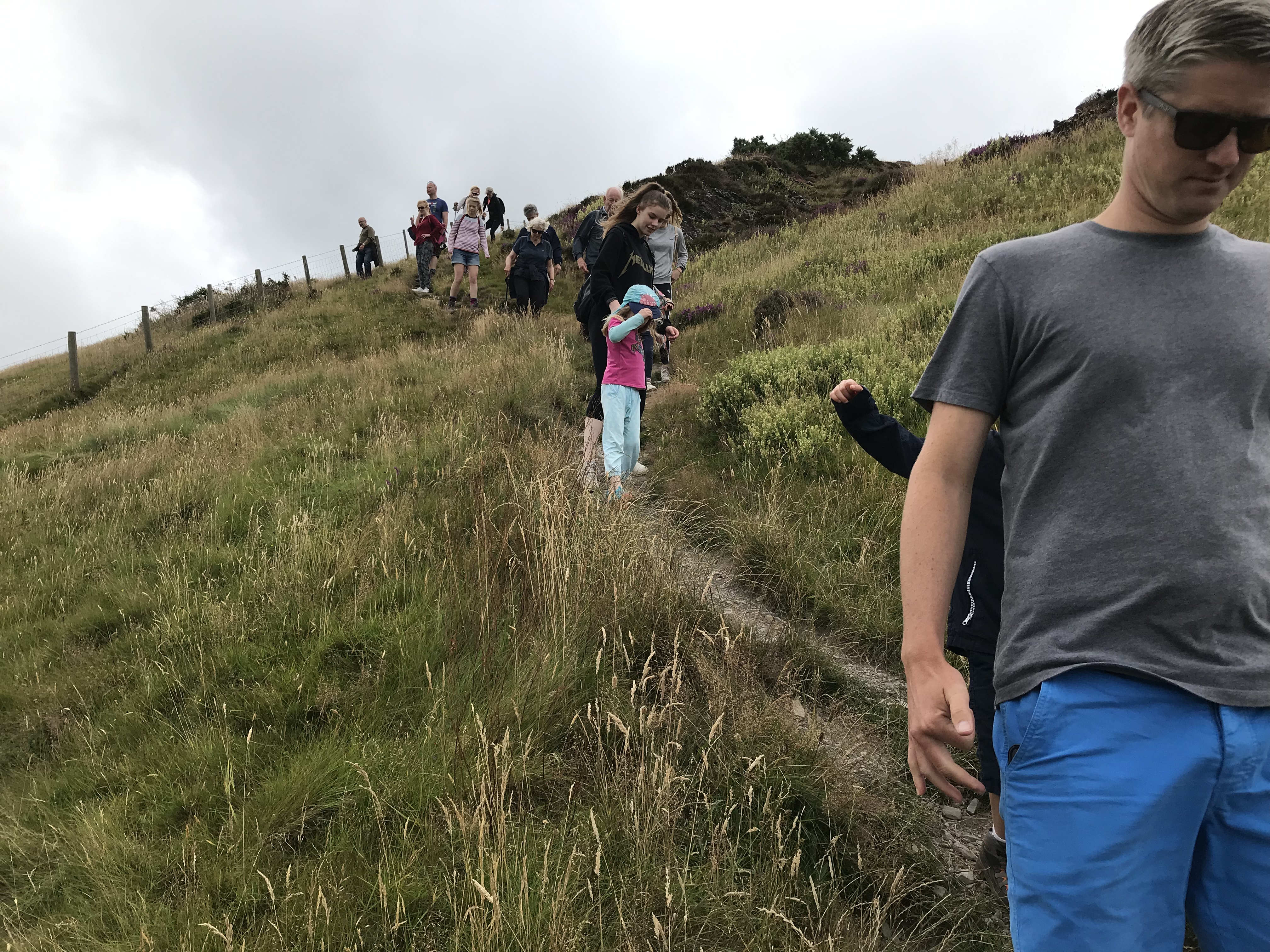 B85FEFBD-E985-42A6-B881-CA6E40BB1F9A