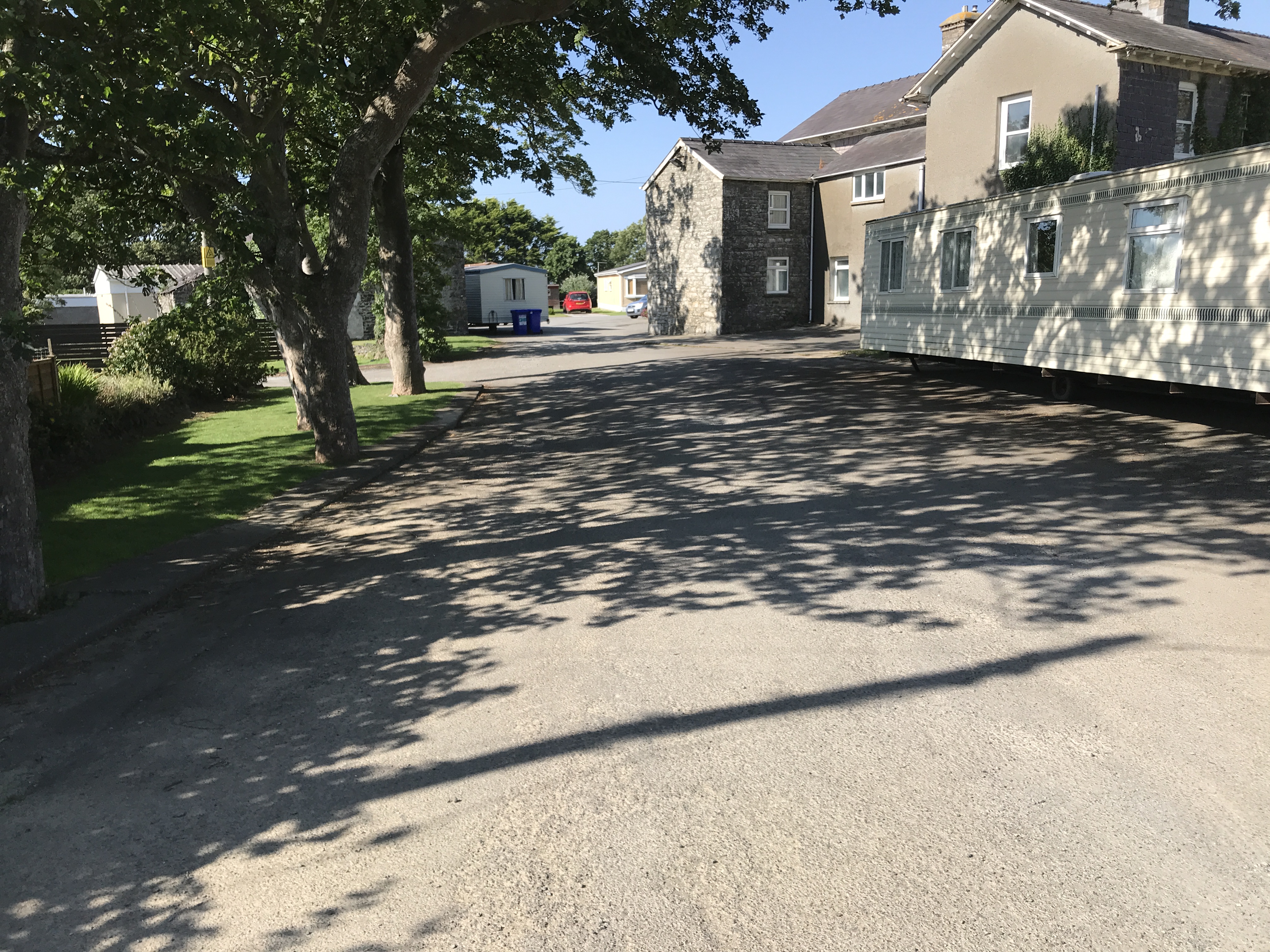 FD2A9F37-5422-446F-BF2A-C013C1E2E53A